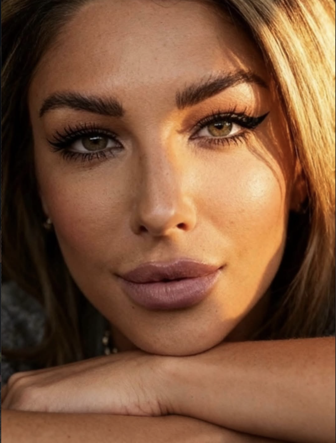 Porträt von Olga, Lash Specialist bei OLSHO Cosmetics